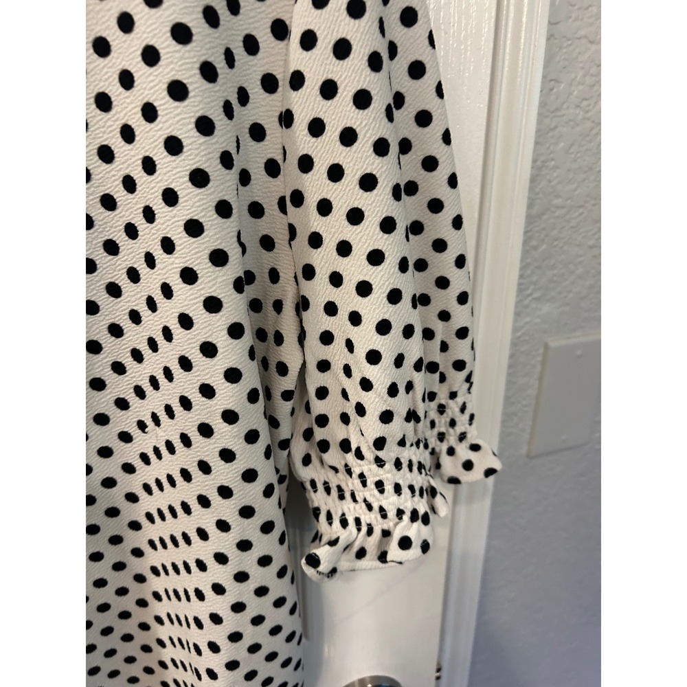 Adrianna Papell Blouse White‎ Black Polka Dot Smocked Cuff Ruffle Top - Picture 6 of 7